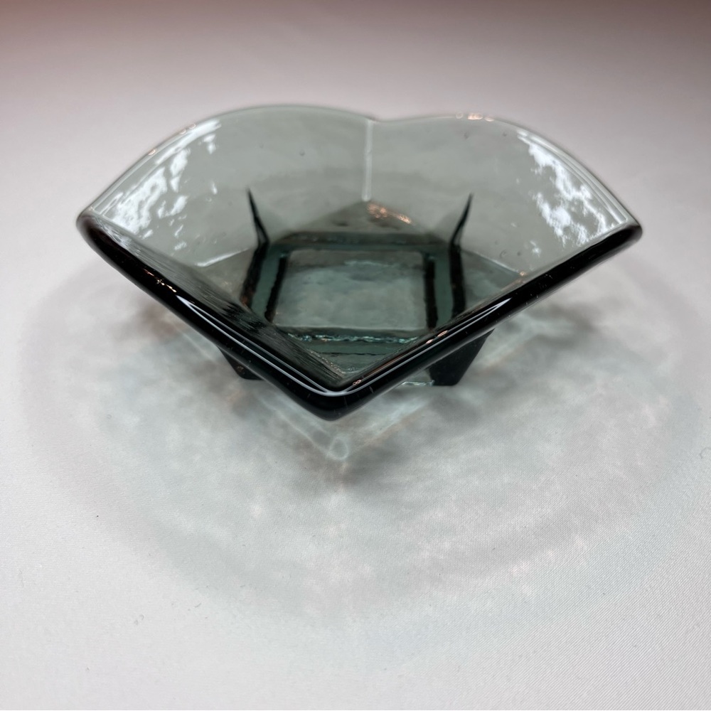 Authentic Fire & Light Recycled Glass Art Jewelry Cache Tray Dish Twilight 4”x4” - Picture 7 of 10